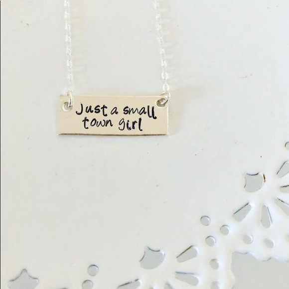 Just A Small Town Girl Necklace - Picture 1 of 1